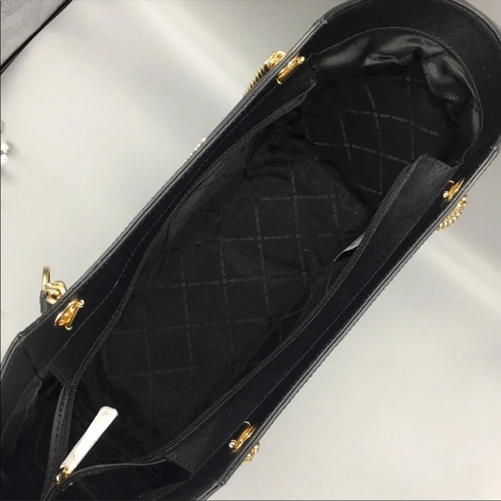 Michael Kors Jet Set Travel LG Chain Shoulder Tote